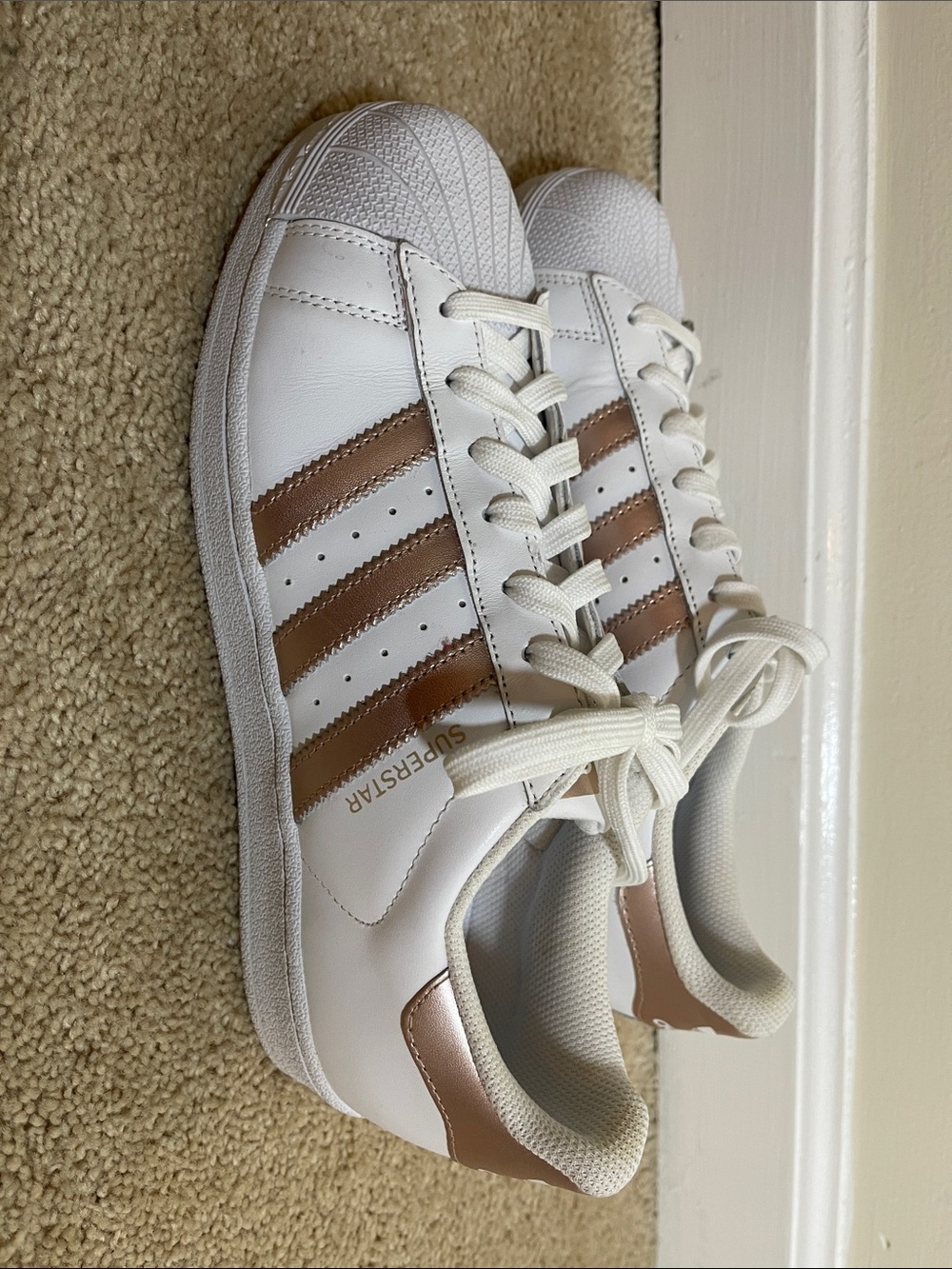 adidas Women's White Sneakers with Metallic Rose Stripes Superstars size 9